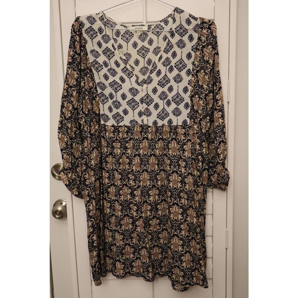 Umgee tunic dress in blue, white, and tan boho prints with a V-neck size Large - Picture 2 of 4
